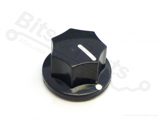 Button MXR Style Fluted Black